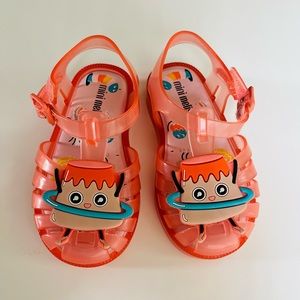 Mini Melissa in excelent conditions. Size 6 like new